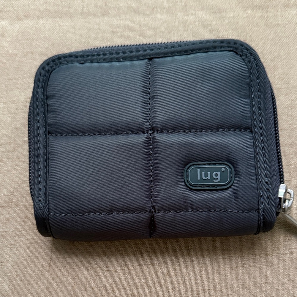 Lug Black Key & Card Holder